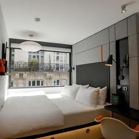 Hotel Citizenm Opera 4*